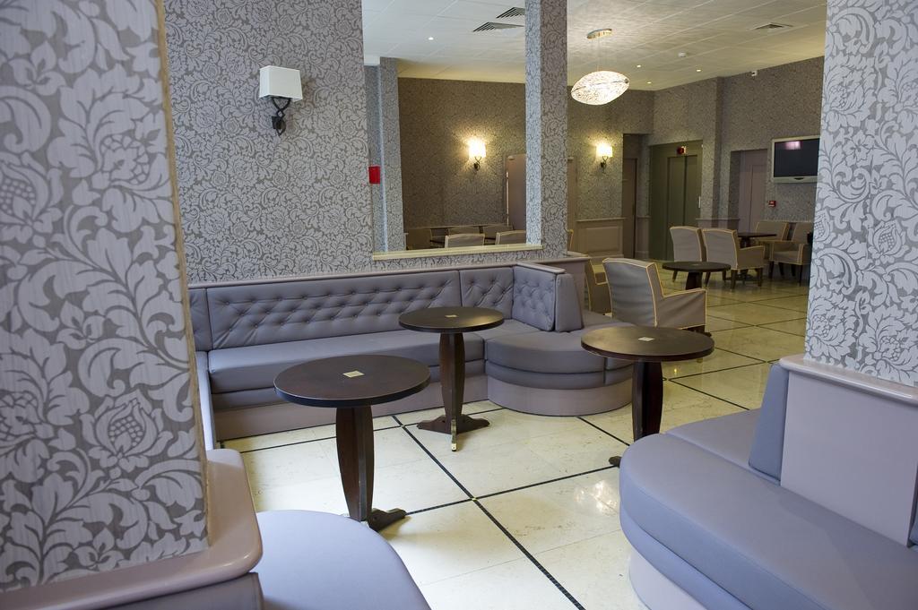 Hotel The Originals City, Astoria Vatican, Lourdes